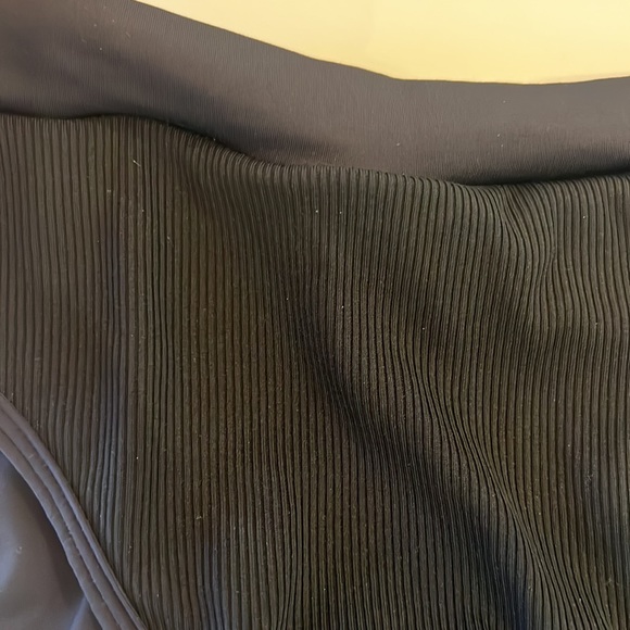 L Space Bathing Suit Set - Picture 4 of 8